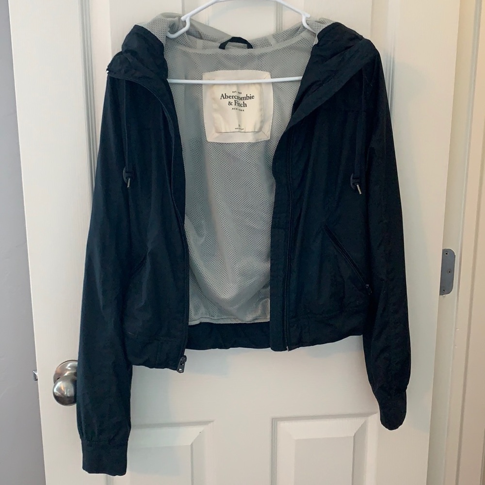 Windbreaker jacket